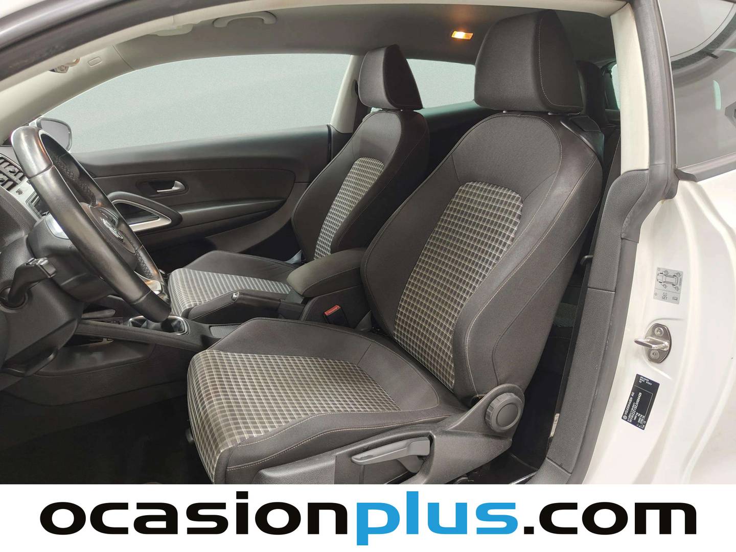 Foto asientos delanteros Volkswagen Scirocco Volkswagen Scirocco Typhoon by R-Line 1.4 TSI BMT (125 CV)