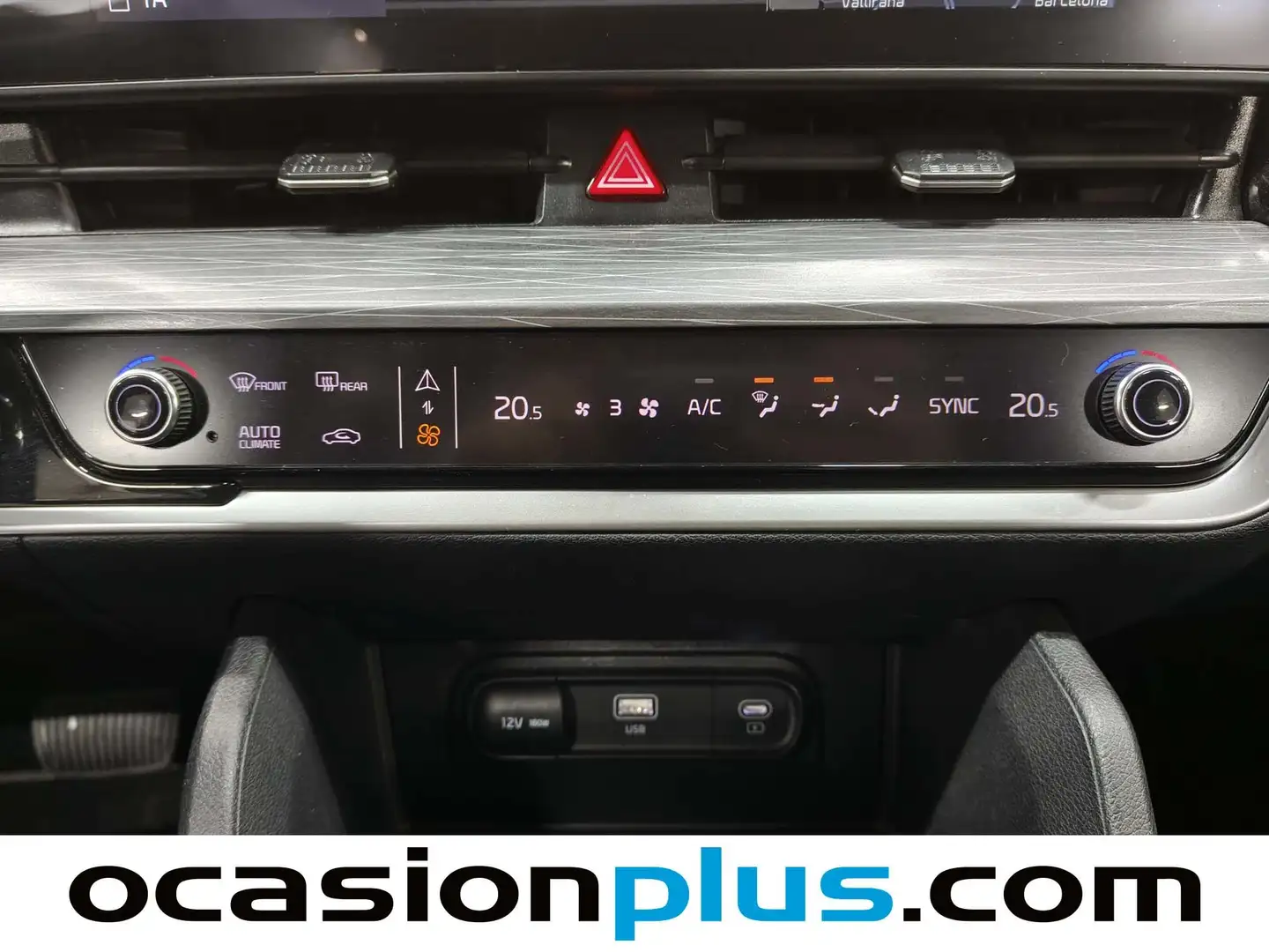 Foto KIA Sportage Kia Sportage 1.6 CRDi MHEV Business 4x2 DCT  (136 CV)