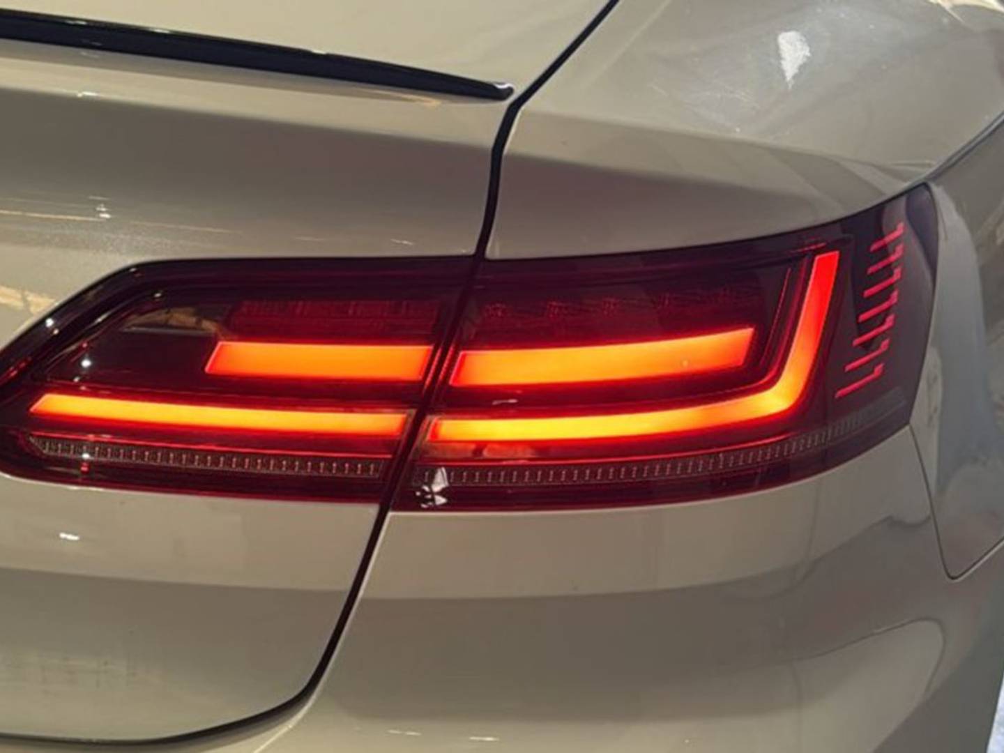 Volkswagen Arteon Volkswagen Arteon R-Line 2.0 TDI 110 kW (150 CV) DSG de segunda mano