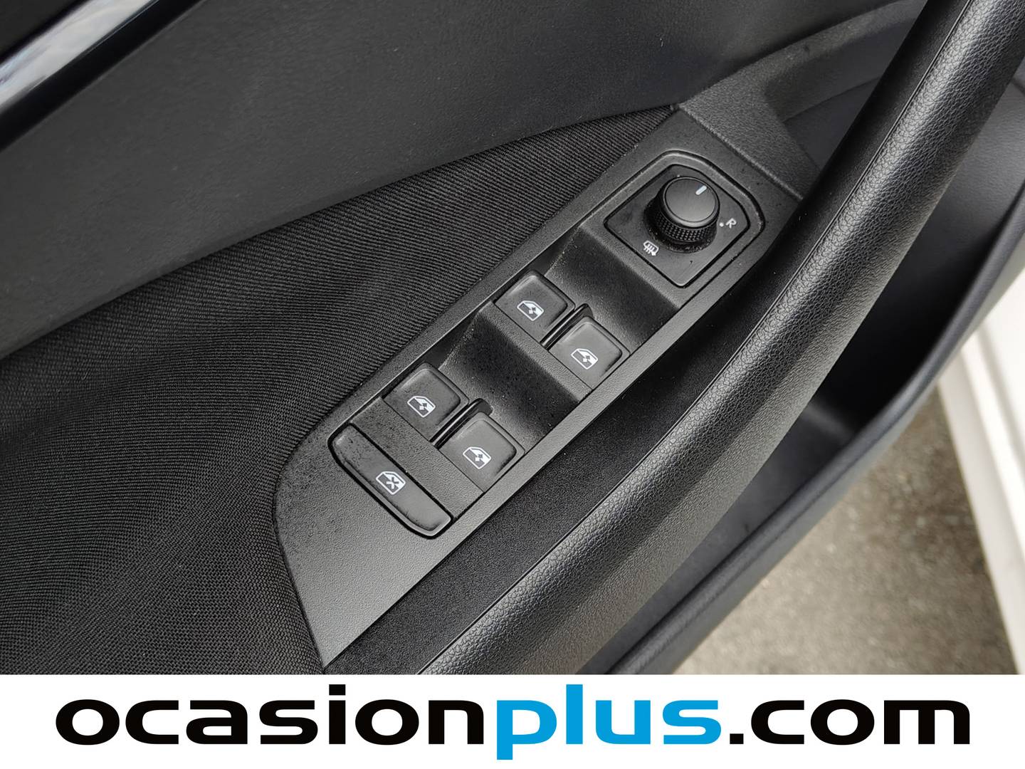 Skoda Kamiq Skoda Kamiq 1.0 TSI Ambition (115 CV) seminuevo