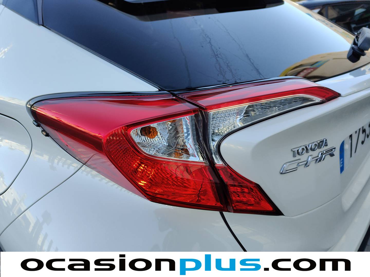 Toyota C-HR Toyota C-HR 1.8 125H Dynamic Plus (122 CV) híbrido