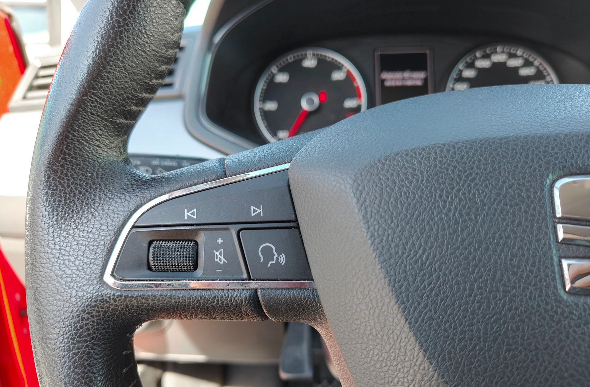 SEAT Arona 1.6 TDI Ecomotive Style - foto 25