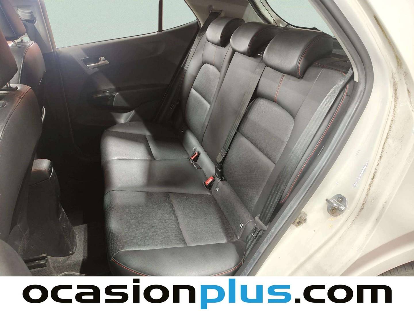 Foto asientos traseros KIA Picanto KIA Picanto 1.2 CVVT GT Line (84 CV)