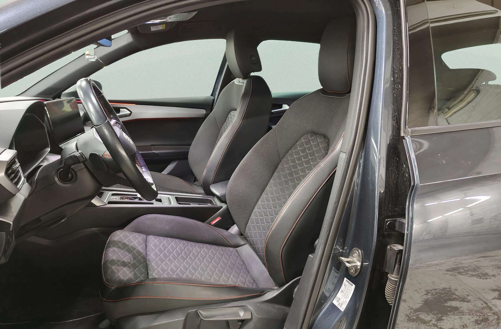 SEAT León 2.0 TDI FR Go L DSG - foto 13