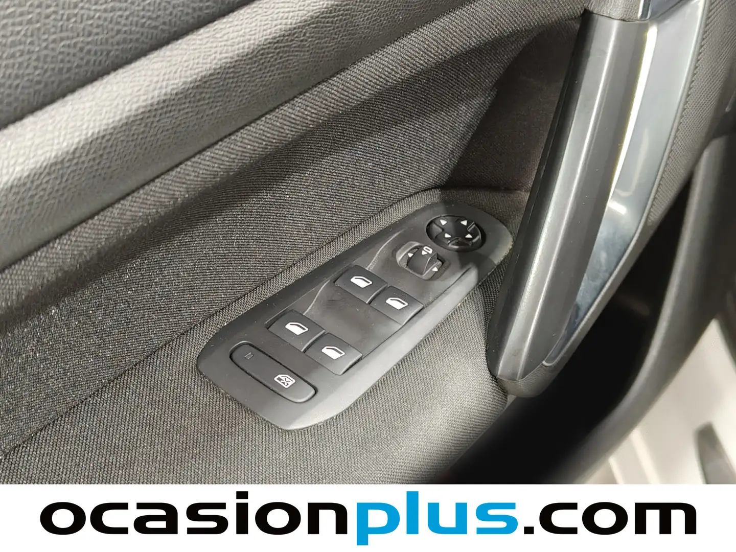 Foto Peugeot 308 Peugeot 308 PureTech 110 S&S Style (110 CV)