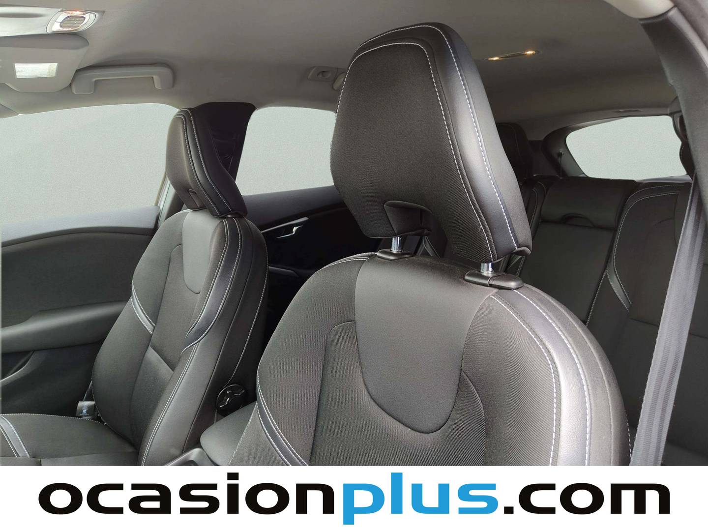 Extras del Volvo V40 Volvo V40 D2 Momentum (120 CV)