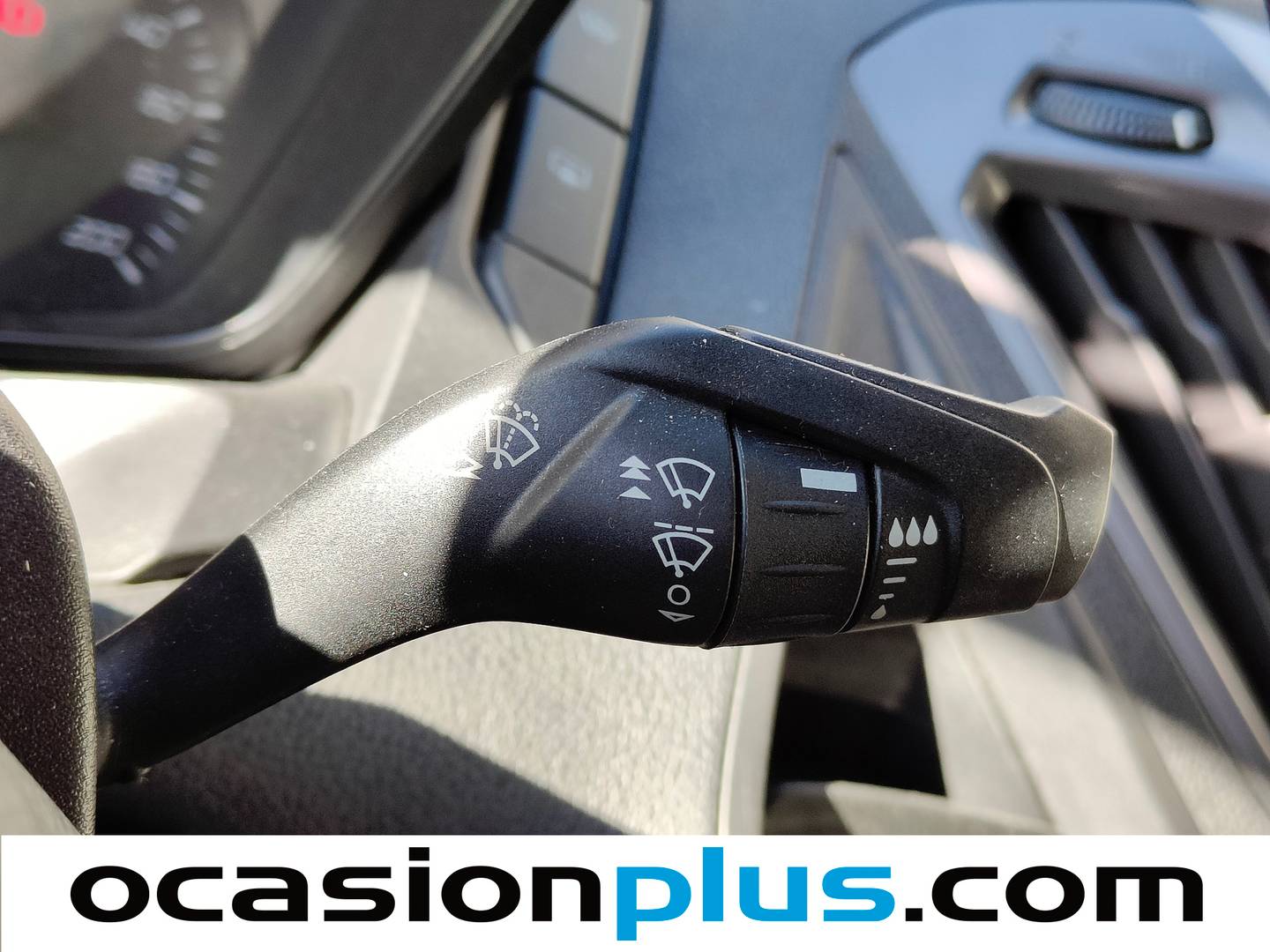 Foto Ford Transit Custom Ford Transit Custom Mixto 2.0 TDCI L1 310 Trend (130 CV) Camperizada 5 Plazas