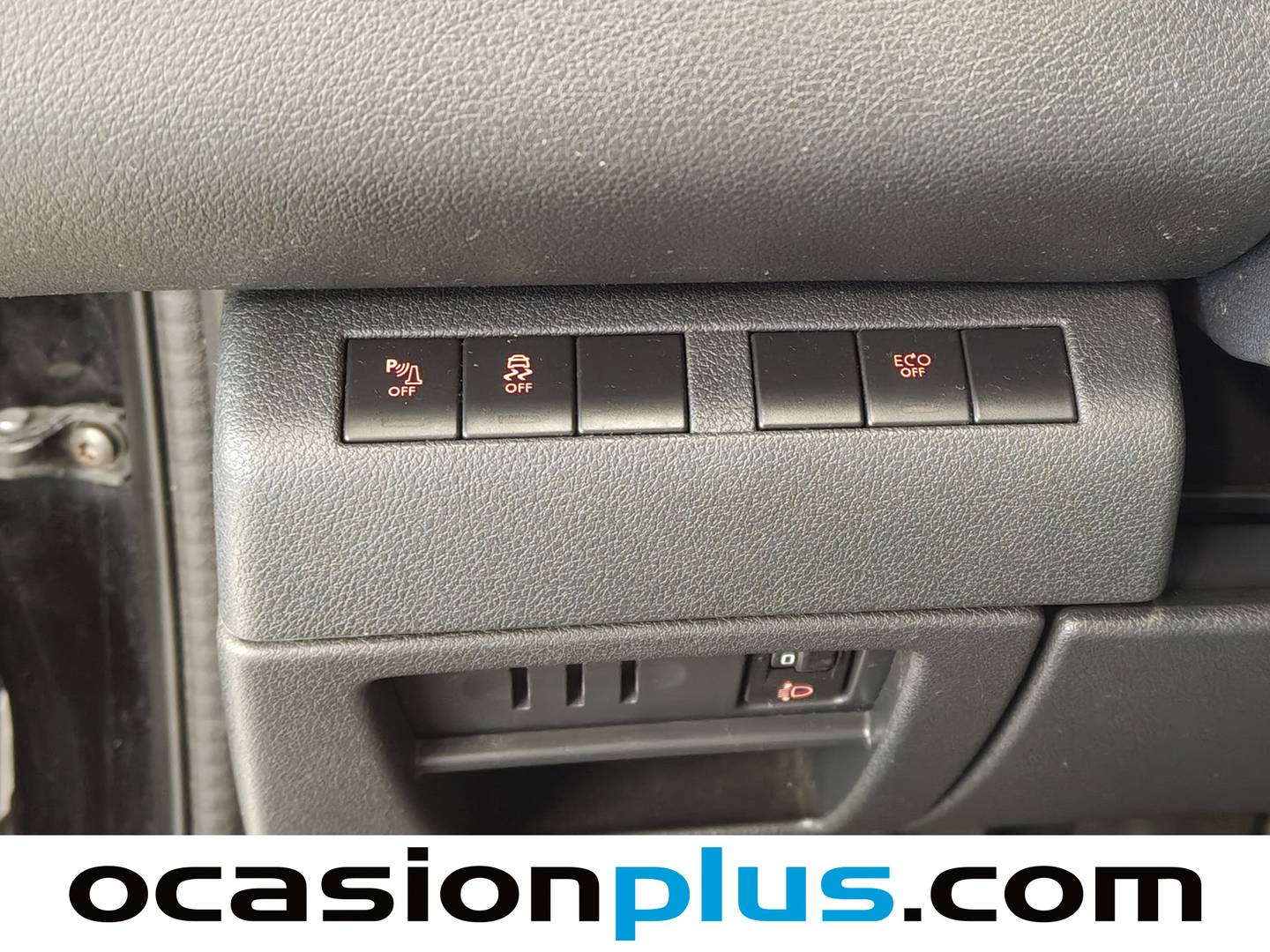 Equipamiento del Peugeot 5008 Peugeot 5008 1.6 BlueHDi Style FAP (120 CV)