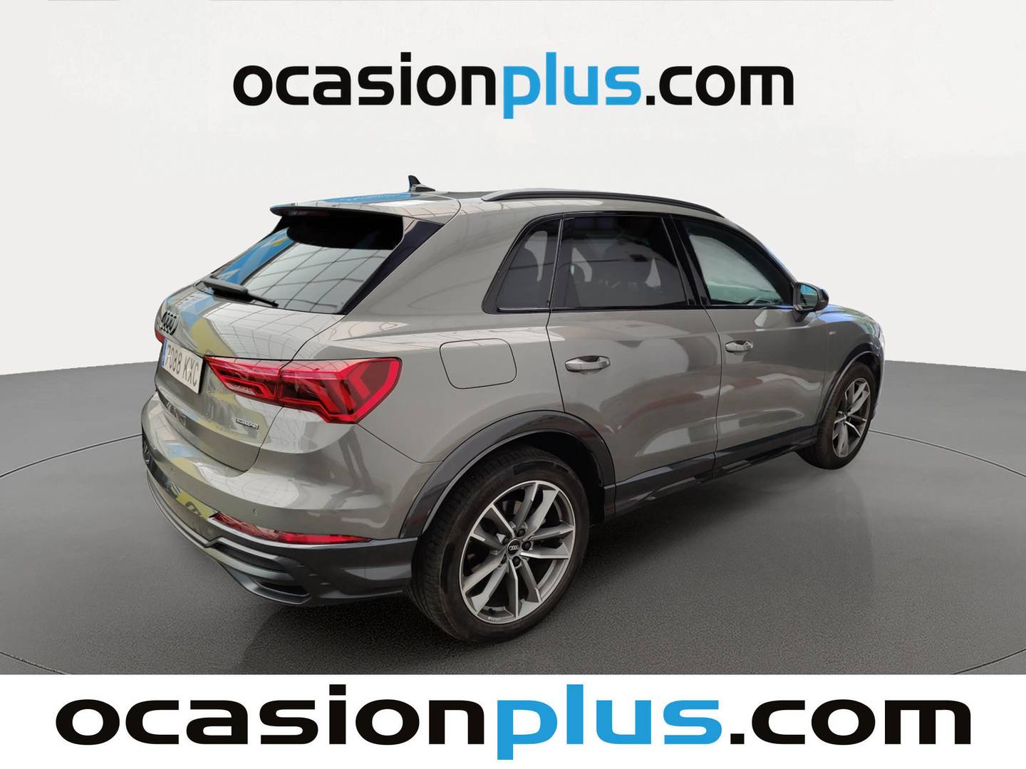 Foto trasera Audi Q3 Audi Q3 Black line 40 TFSI quattro (190 CV) S tronic derecha