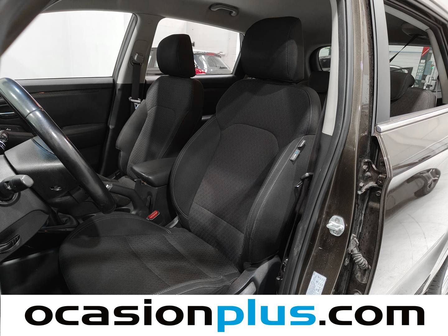 Foto KIA Carens Kia Carens 1.6 GDi Drive (135 CV)