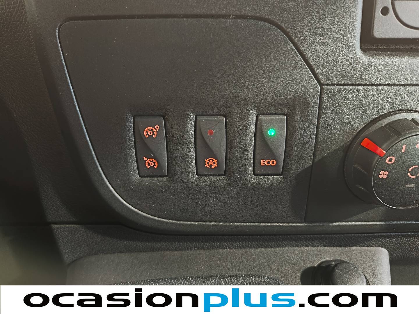 Extras y acabados del Renault Master Renault Master Combi9 L2H2 3500 Energy dCi (145 CV) 9 Plazas