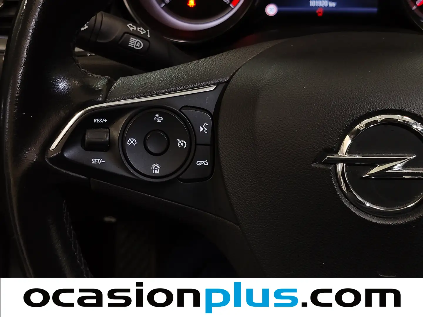 Foto Opel Insignia Opel Insignia Sports Tourer 1.6 CDTI S&S ecoTEC Selective (136 CV)