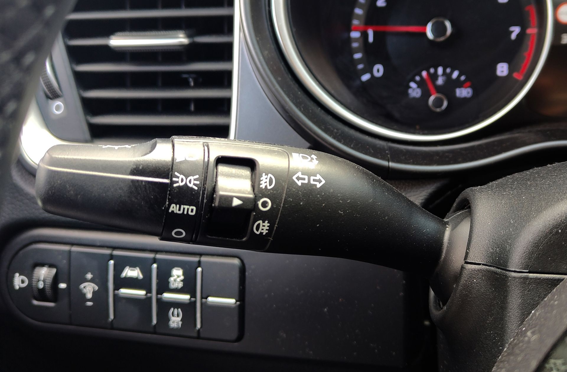 Kia XCeed 1.0 T-GDi Drive - foto 24