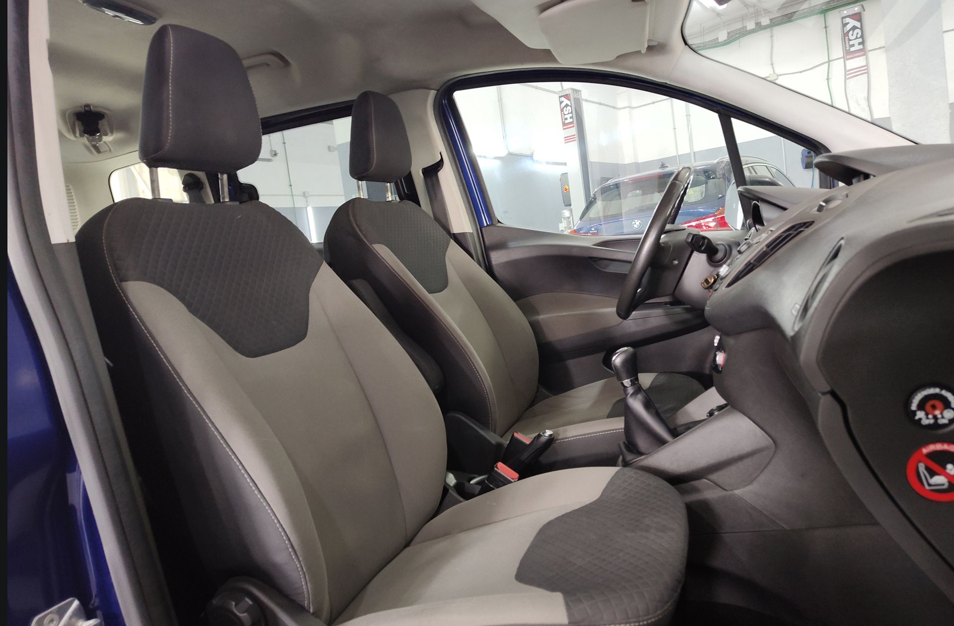 Ford Tourneo Courier 1.0 EcoBoost Trend - foto 15