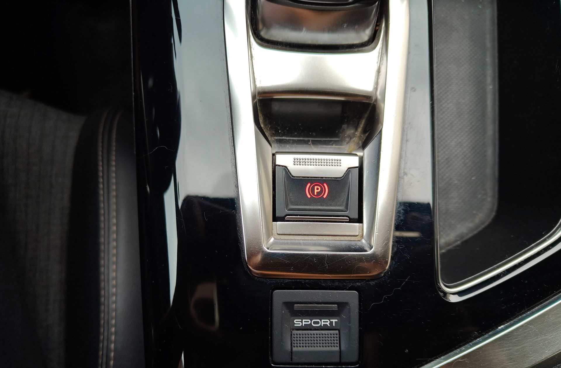 Peugeot 5008 PureTech 180 GT Line EAT8 7 plazas - foto 35