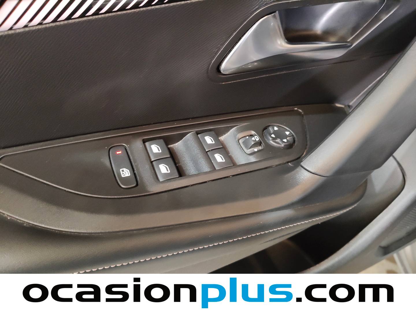 Peugeot 2008 Peugeot 2008 Allure Hybrid eDCS6 107 kW (145 CV) 145cv