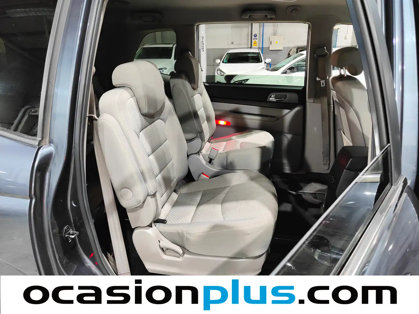 Foto SsangYong Rodius Ssangyong Rodius D22T Premium (178 CV) 7 Plazas