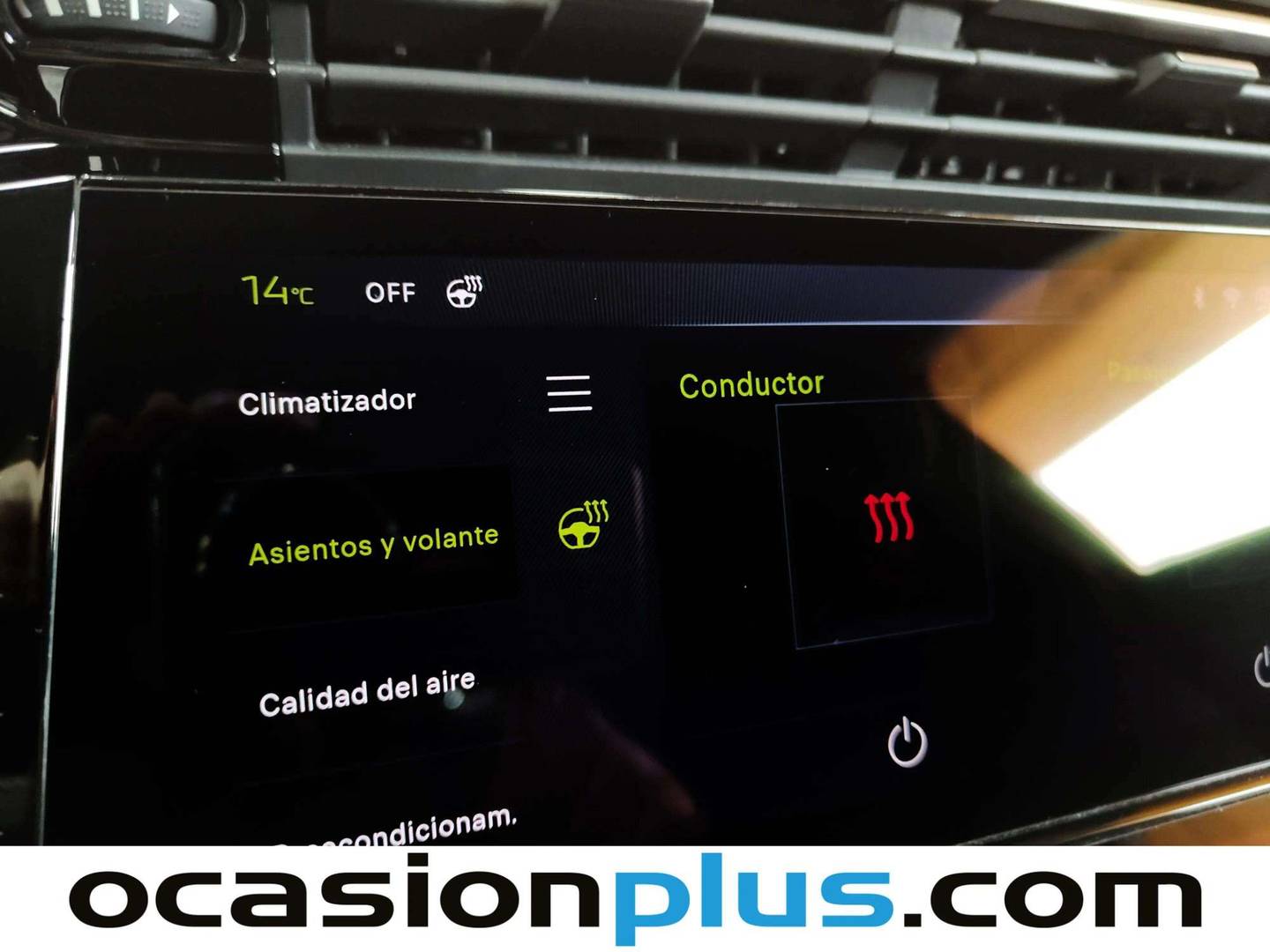Equipamiento del Peugeot 408 Peugeot 408 Allure PHEV 180 e-EAT8 (181 CV)