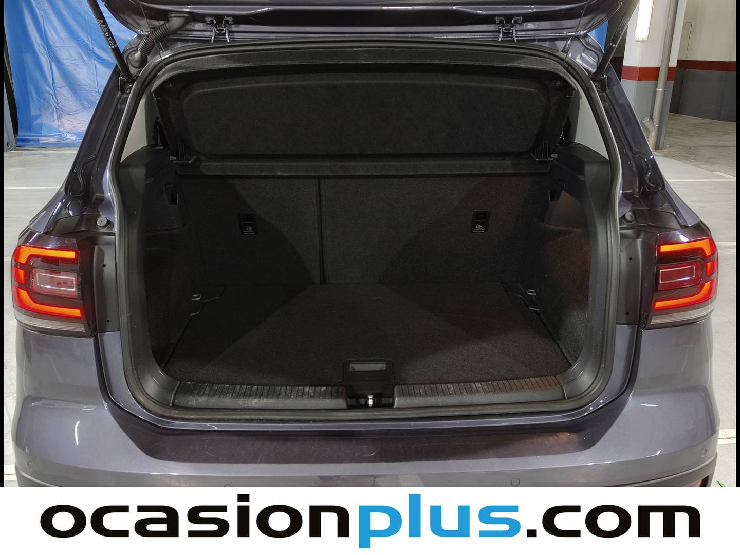 Foto Volkswagen T-Cross Volkswagen T-Cross Sport 1.0 TSI (110 CV) DSG