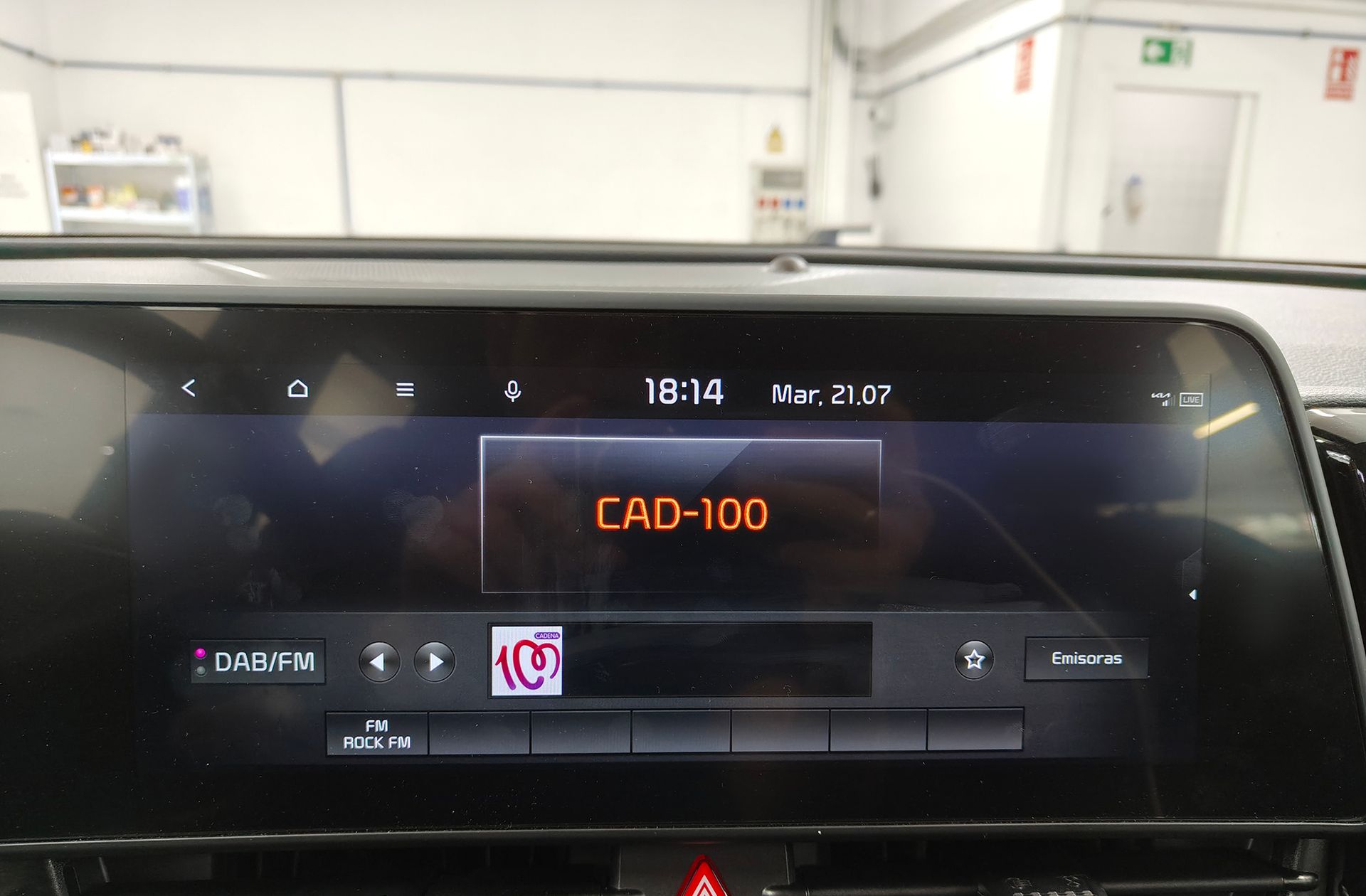 Kia Sportage 1.6 T-GDi HEV Drive 4x2 - foto 36