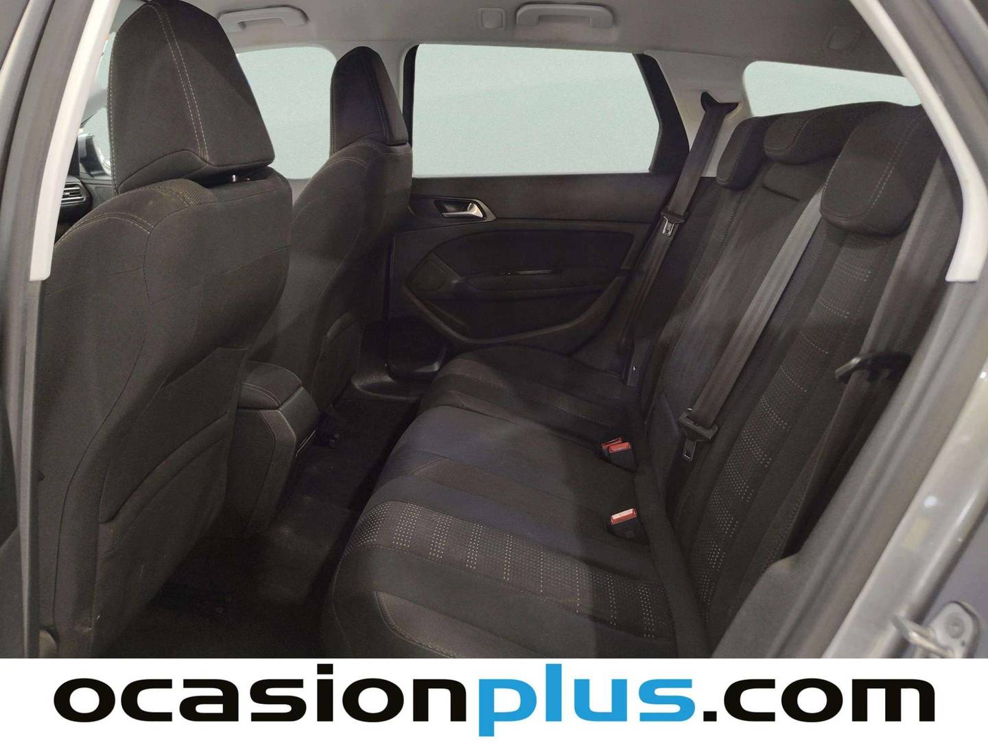 Foto asientos traseros Peugeot 308 Peugeot 308 SW 2.0 BlueHDI Allure EAT6 (150 CV)