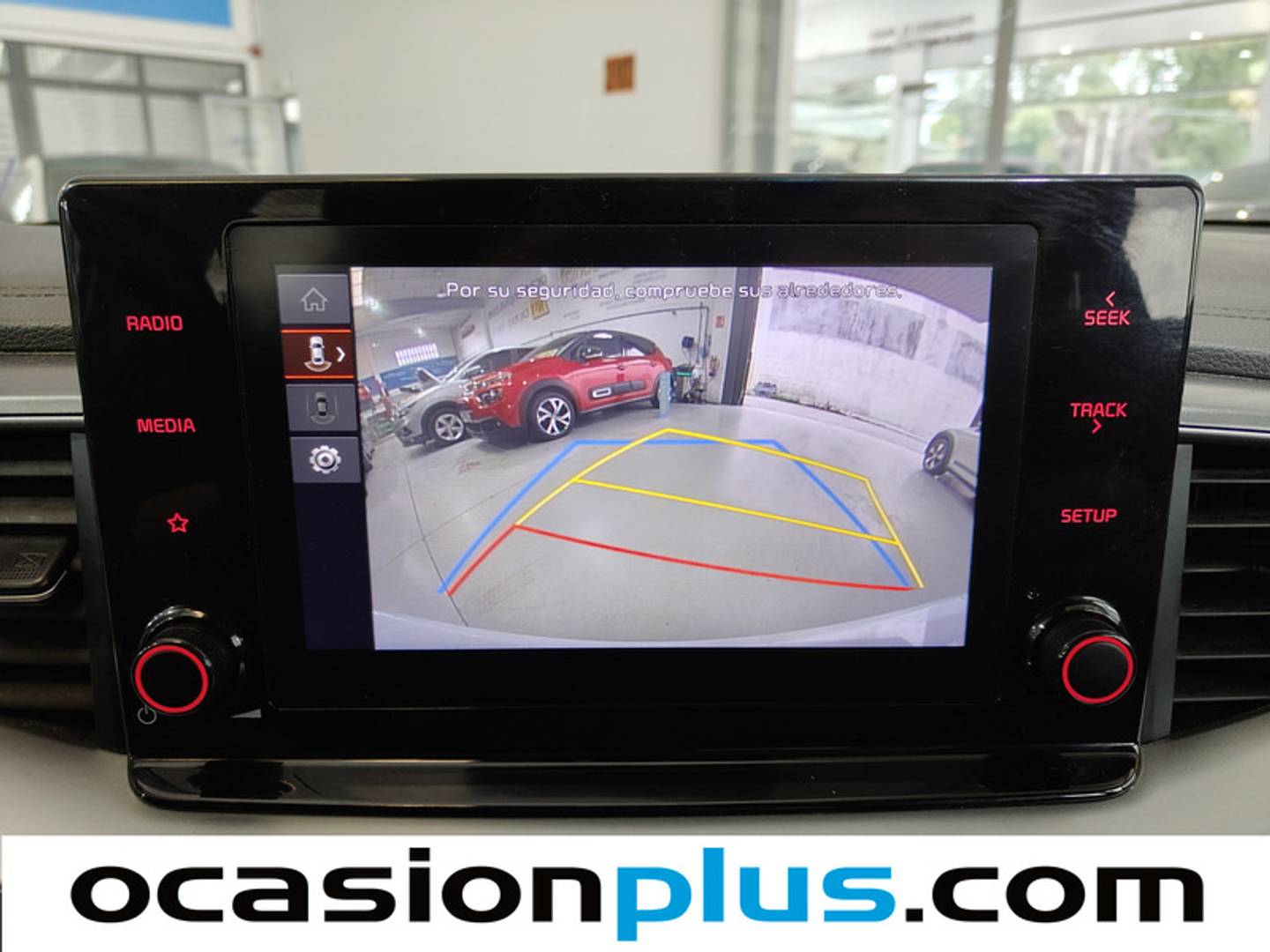 Foto KIA Ceed Kia Ceed 1.6 MHEV iMT Drive (136 CV)