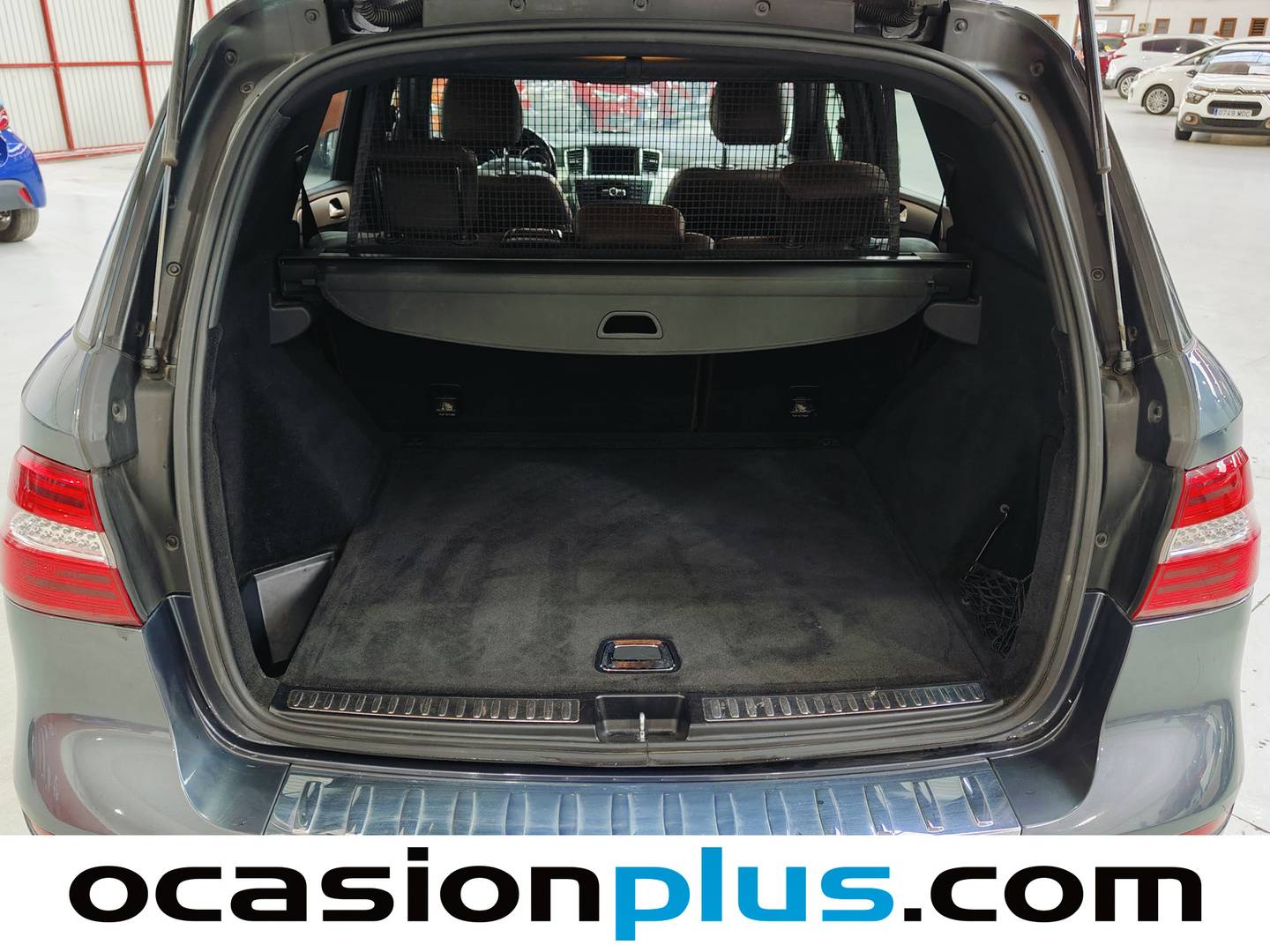 Fotos maletero Mercedes Clase M Mercedes-Benz Clase M ML 350 BlueTEC 4Matic (258 CV)