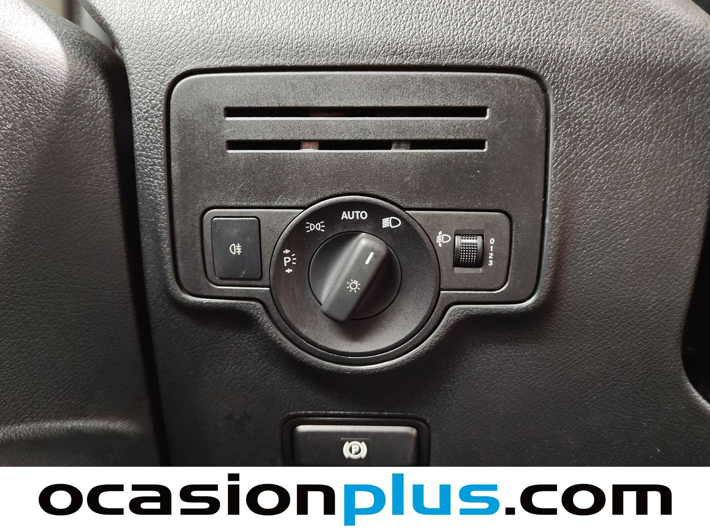 Extras y acabados del Mercedes Vito Mercedes Vito Mixto 111 CDI Larga (114 CV)