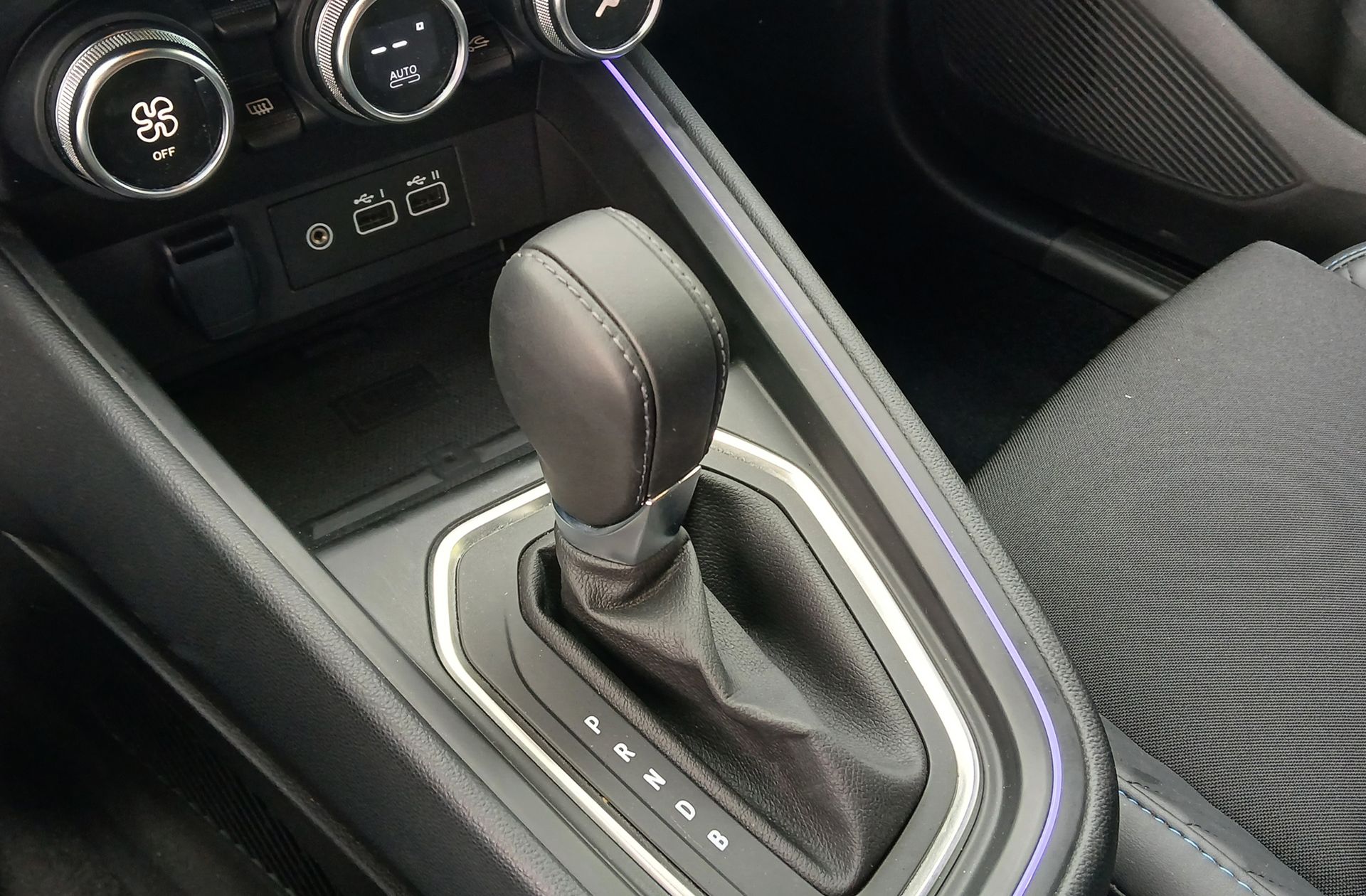 Renault Clio Esprit Alpine E-Tech - foto 5