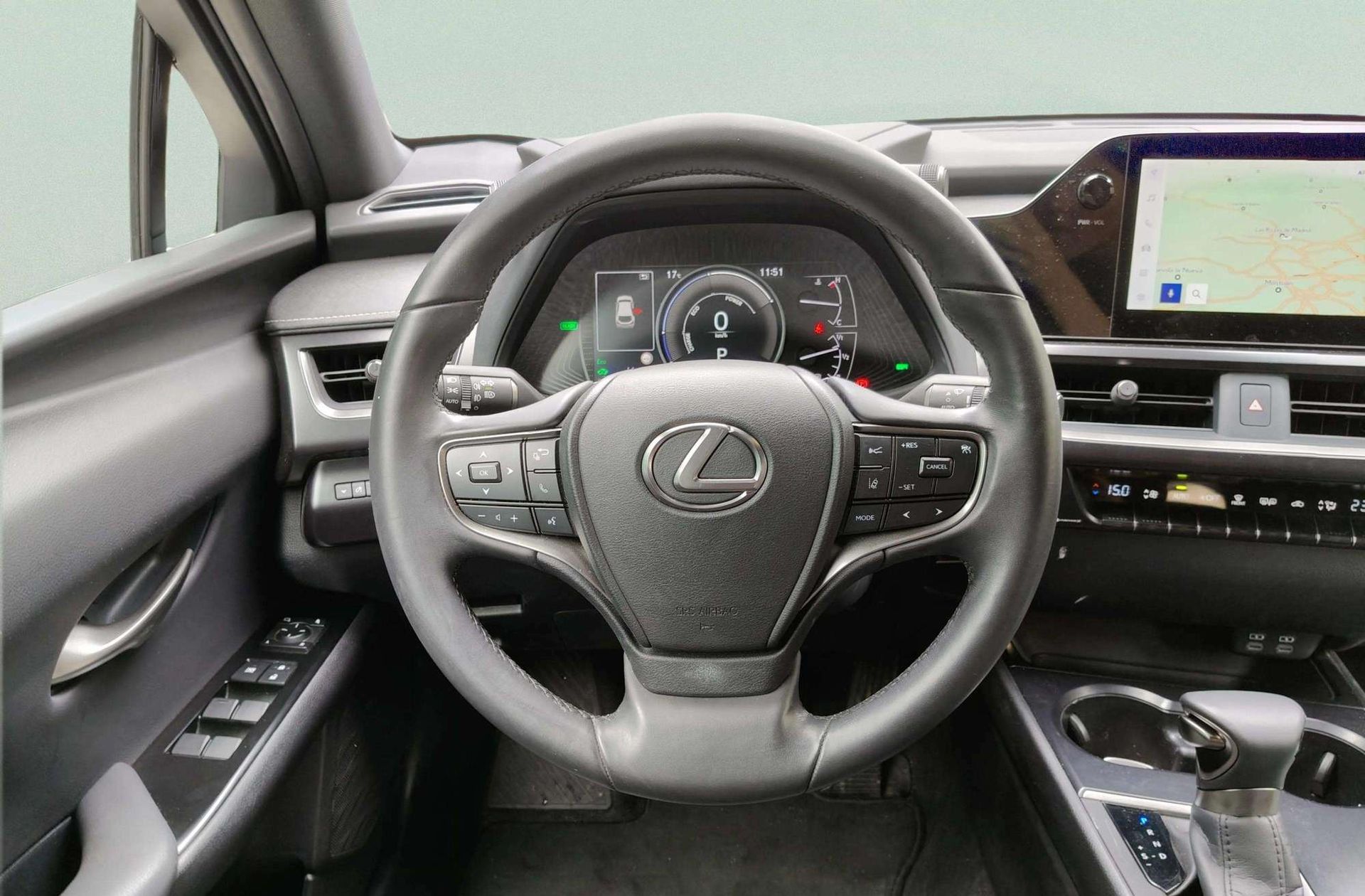 Lexus UX 250h Premium - foto 27