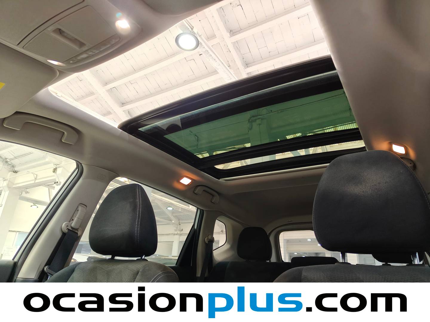 Extras y acabados del Nissan X-TRAIL Nissan X-Trail 1.6 dCi 360 XTronic 7 plazas (130 CV)