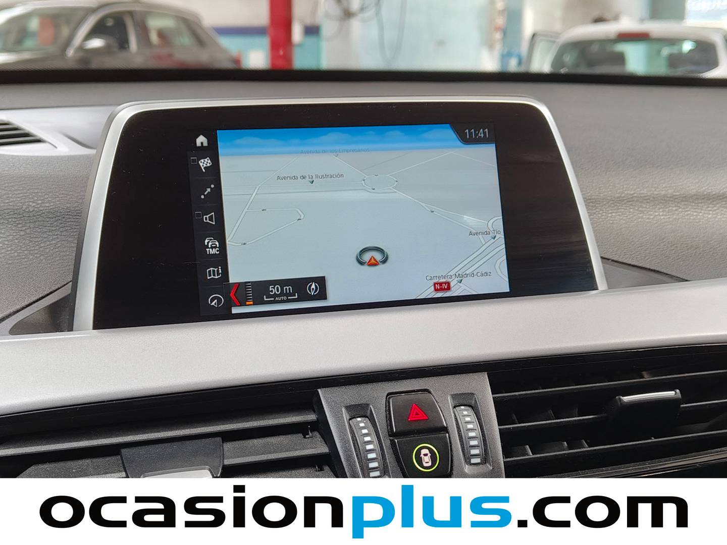 Extras y acabados del BMW X1 BMW X1 sDrive18i (140 CV)