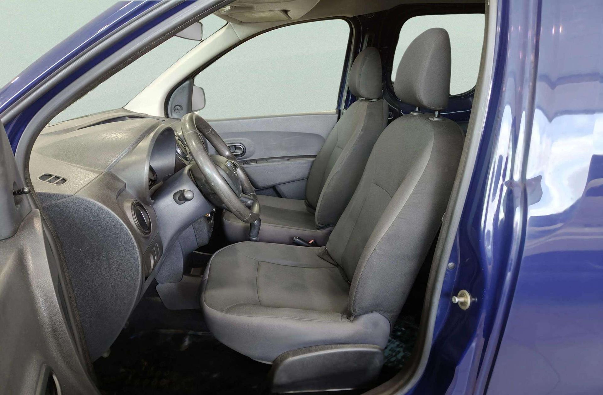 Dacia Dokker Essential 1.6 - foto 8