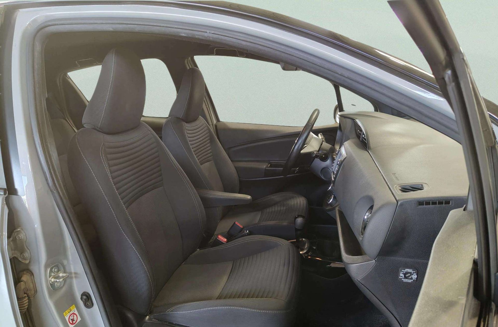 Toyota Yaris 1.5 Hybrid Feel - foto 15