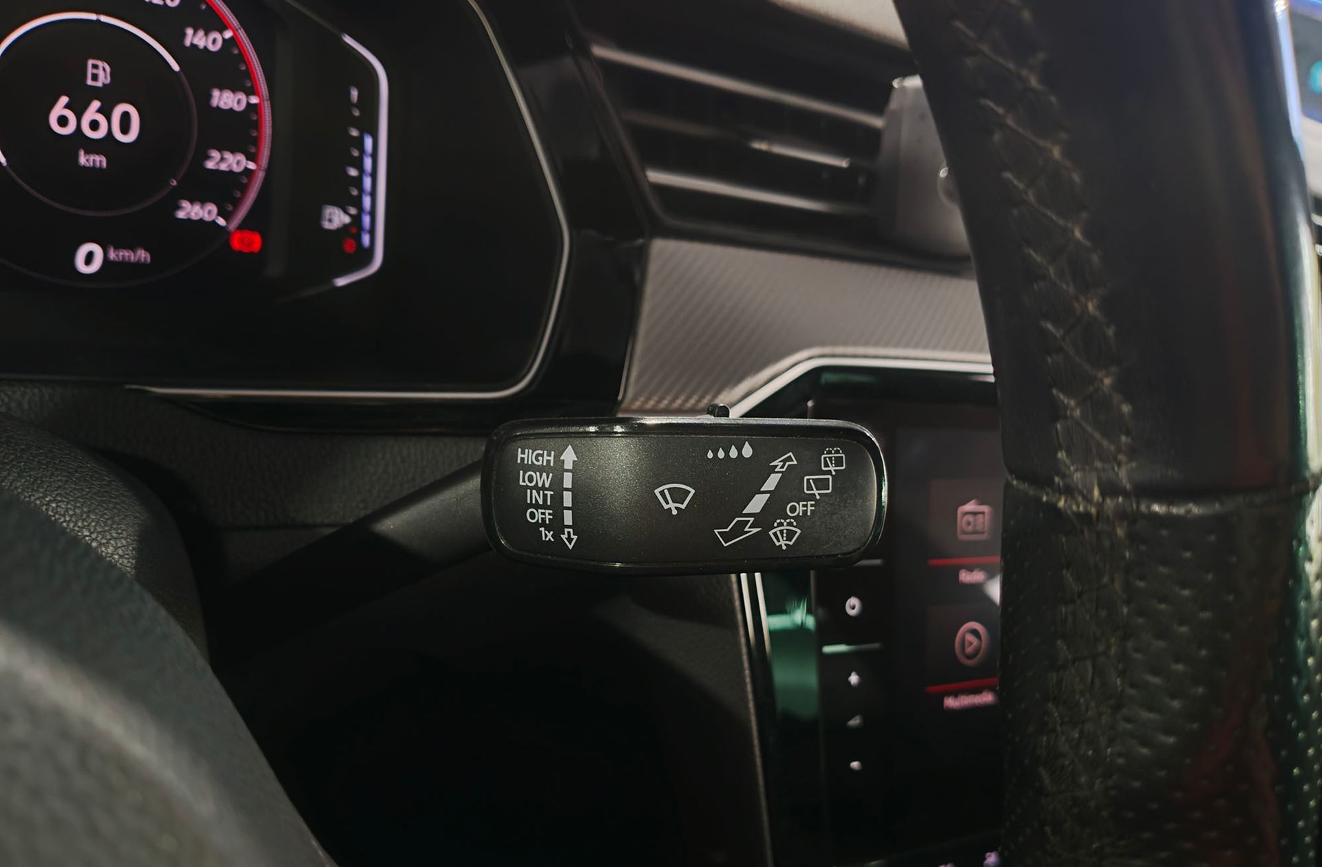 Volkswagen Passat Variant Variant R-Line 2.0 TDI DSG R-Line - foto 36