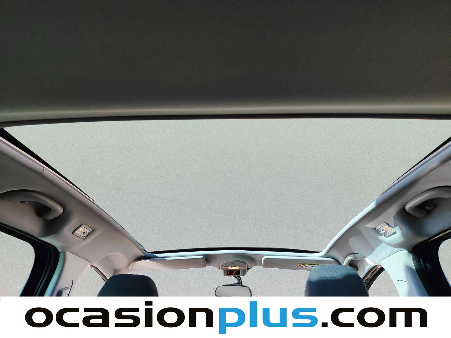 Extras y acabados del Peugeot 5008 Peugeot 5008 1.6 BlueHDi Allure EAT6 (120 CV) 7 Plazas
