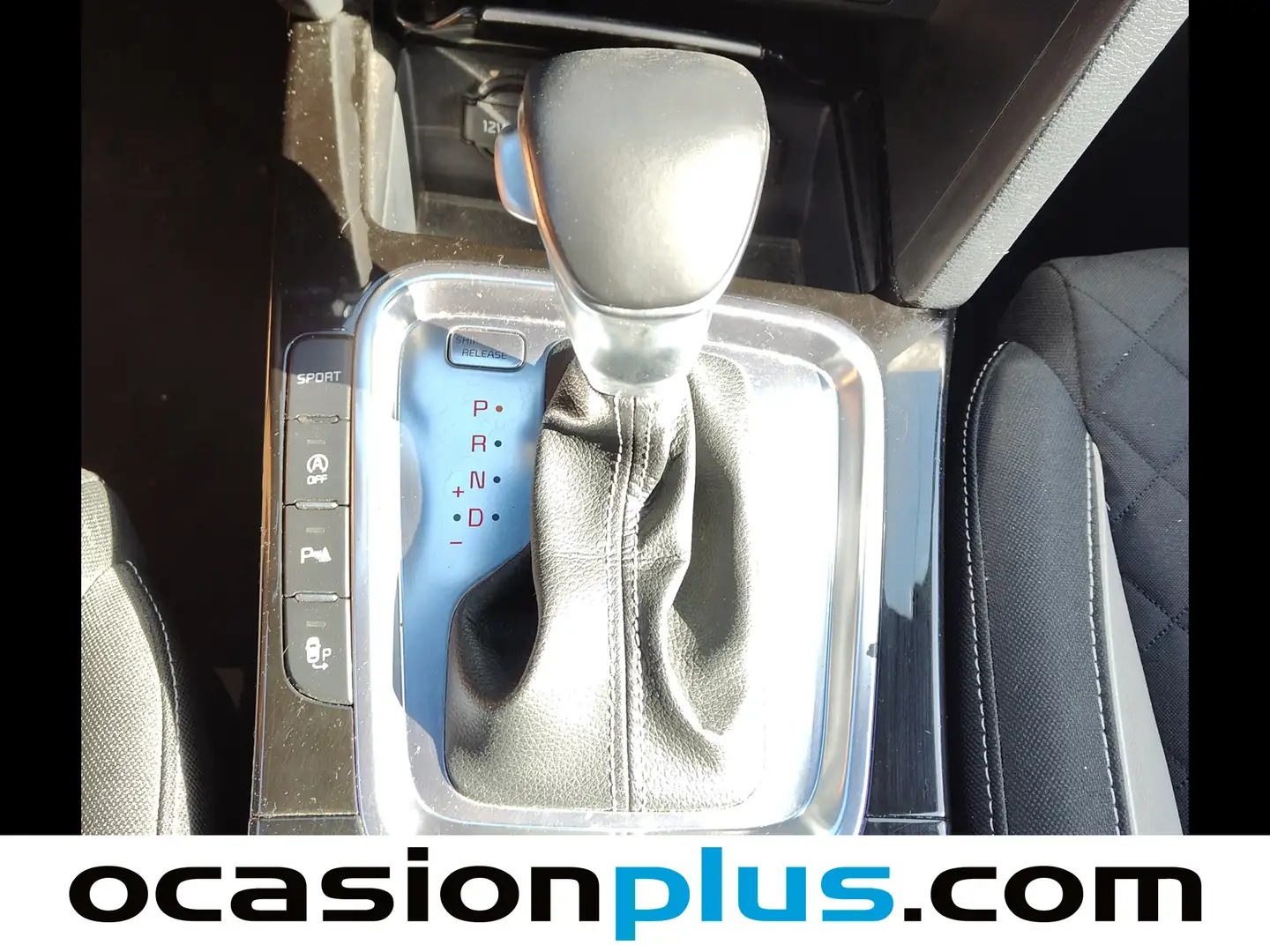 Foto KIA Ceed Kia Ceed 1.6 CRDi GT Line DCT (136 CV)