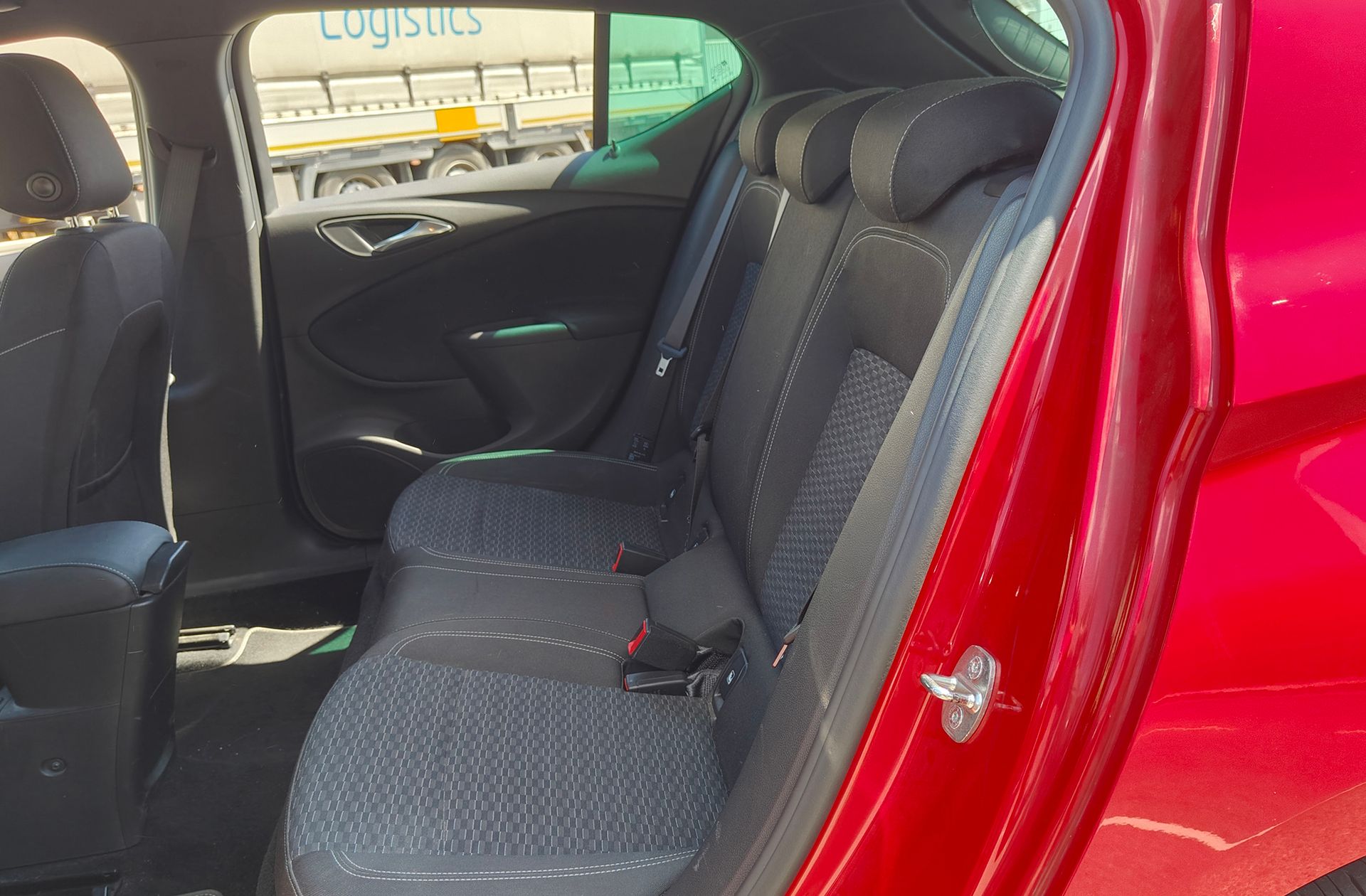 Opel Astra 1.4 Turbo Dynamic - foto 9