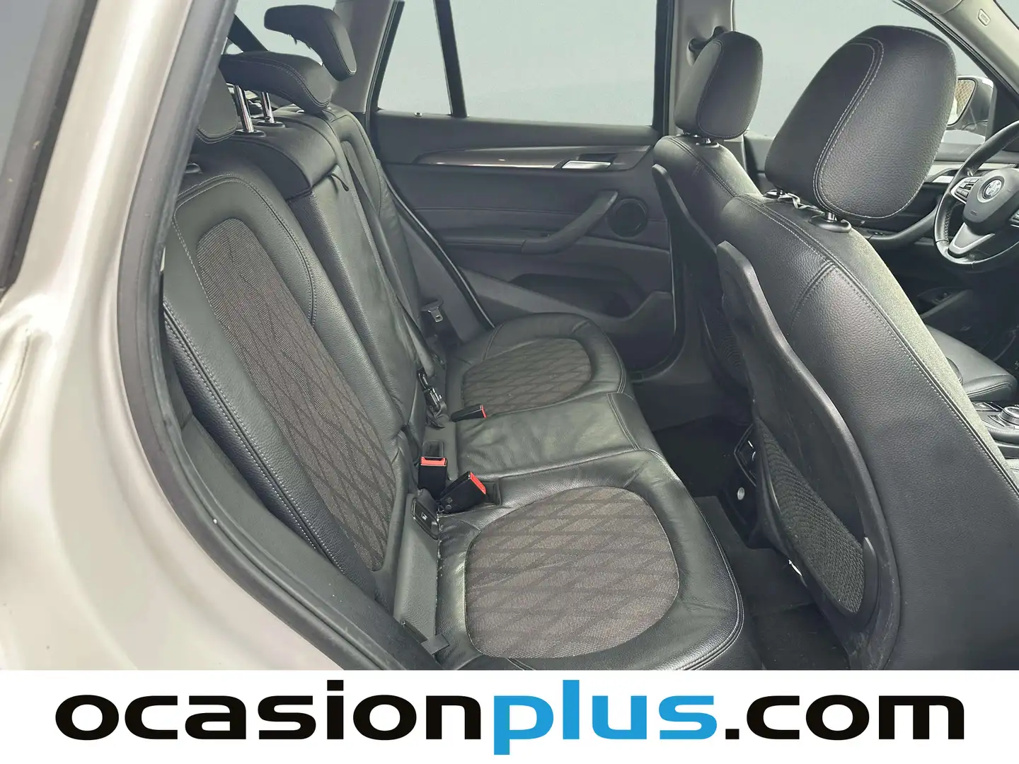 Foto BMW X1 BMW X1 sDrive18i (140 CV)