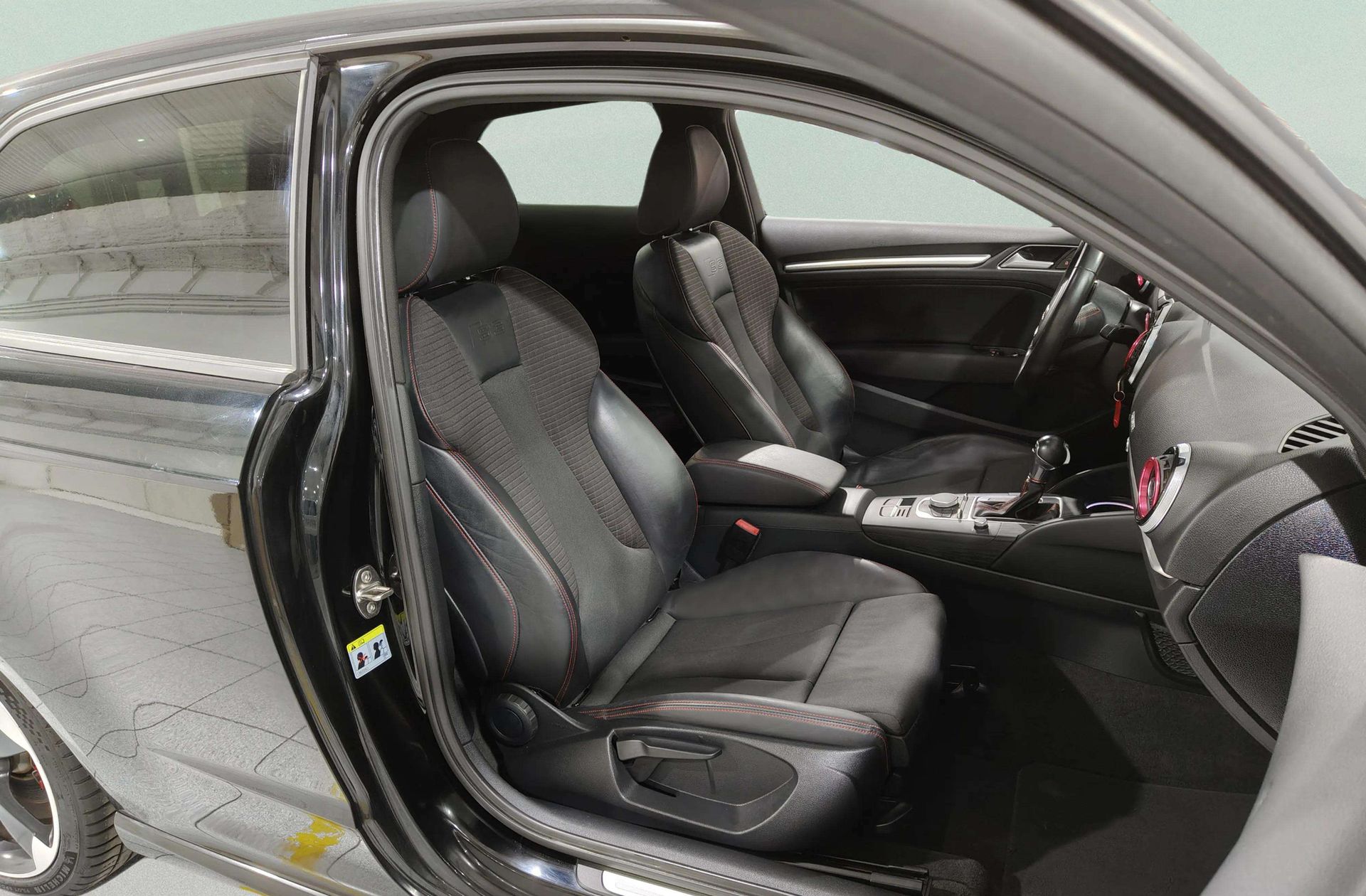 Audi A3 S3 2.0 TFSI quattro S tronic - foto 17