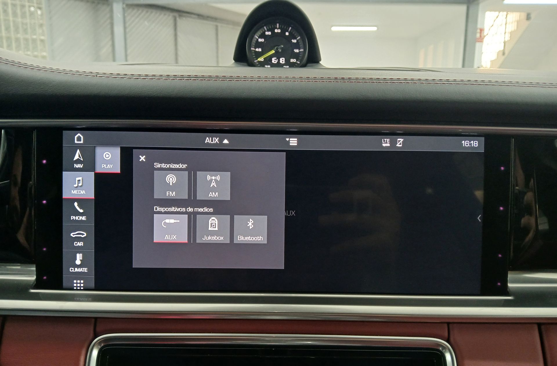 Porsche Panamera 4 E-Hybrid - foto 38