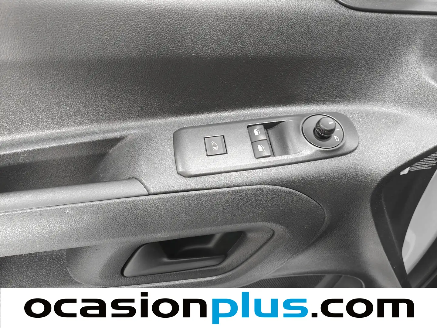 Foto Citroën Berlingo Citroen Berlingo Furgon BlueHDi 100 Talla M Club (102 CV)