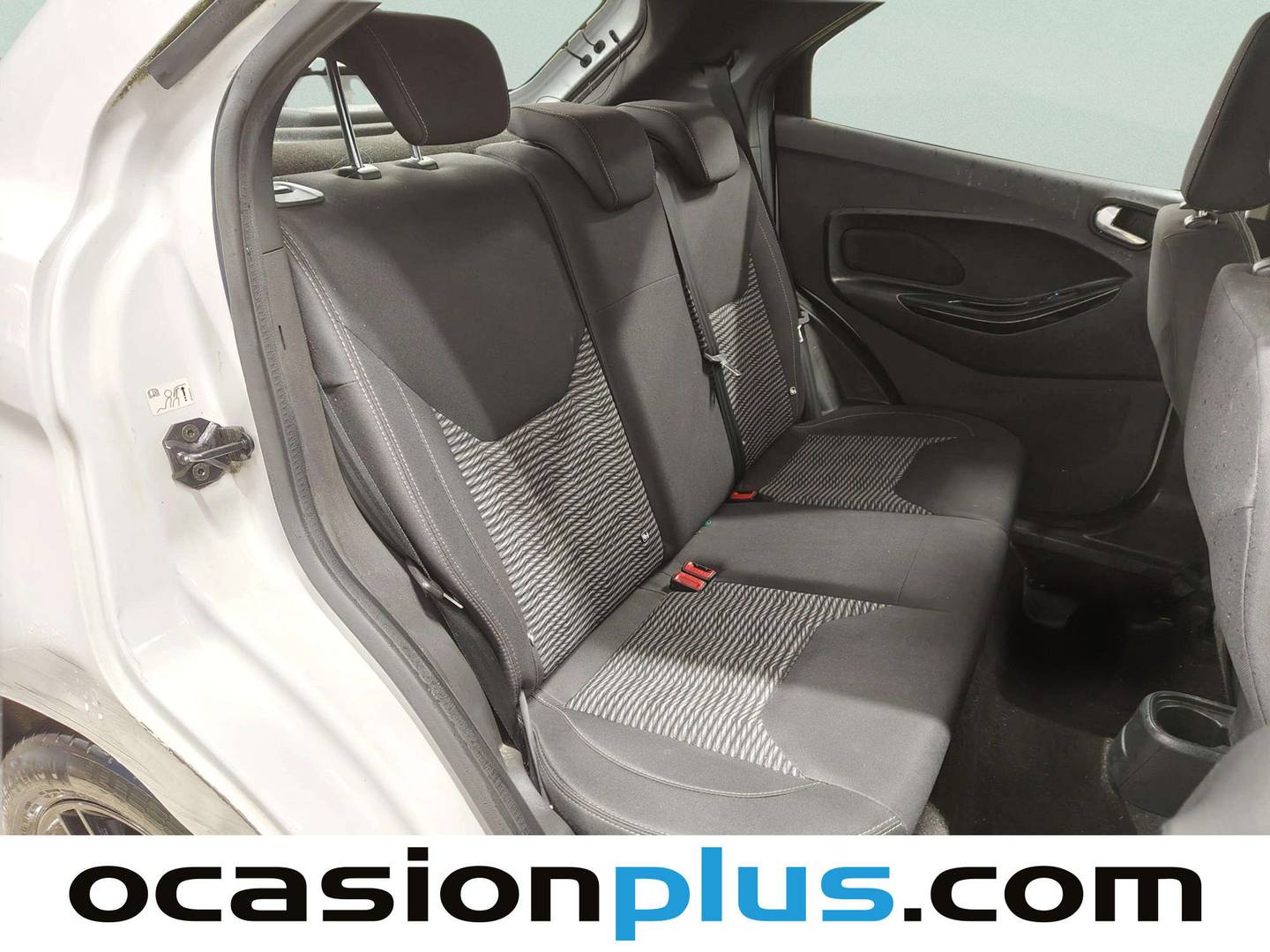 Foto Ford Ka+ Ford Ka+ 1.2 Ti-VCT White Edition (85 CV)