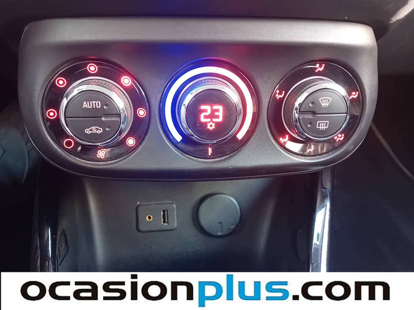 Foto Opel Adam Opel Adam 1.4 XER Slam (100 CV)