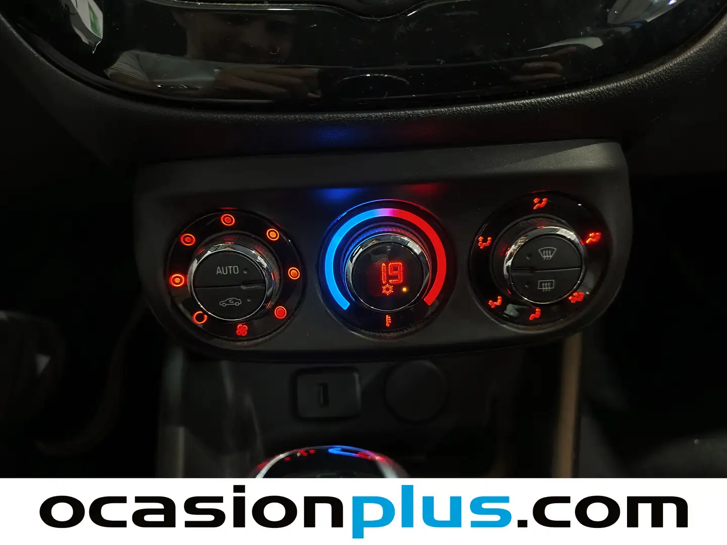 Foto Opel Corsa Opel Corsa 1.4 S&S Selective Easytronic (90 CV)