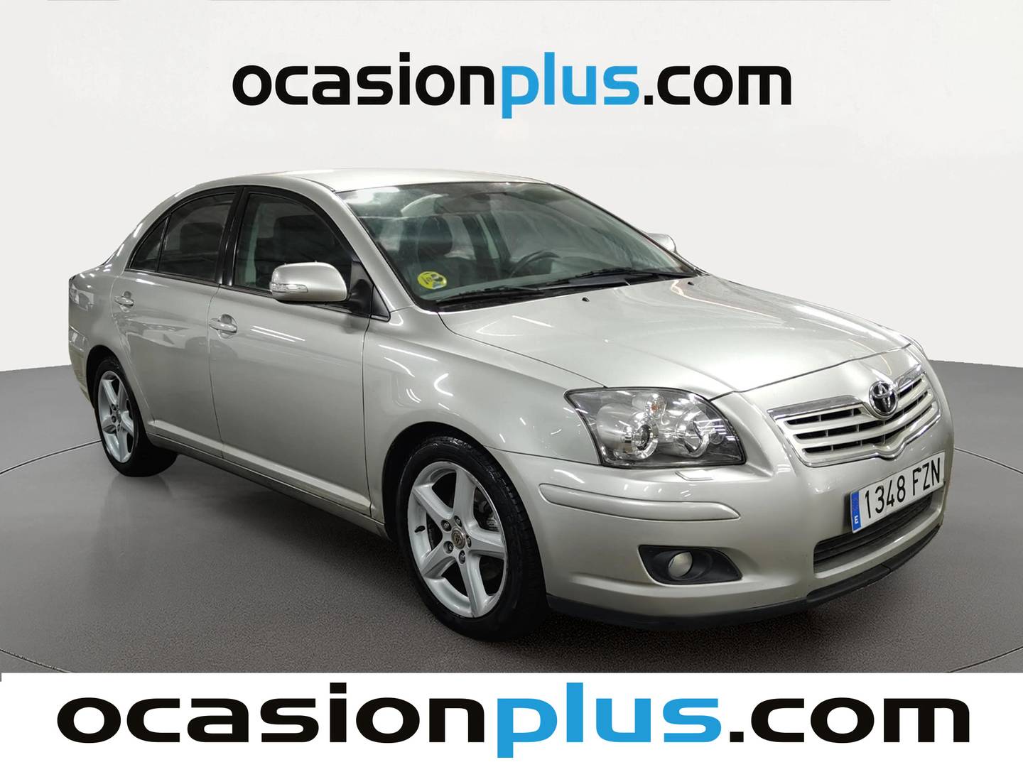 Foto delantera Toyota Avensis Toyota Avensis 2.2 D-4D Executive (150 CV) derecha