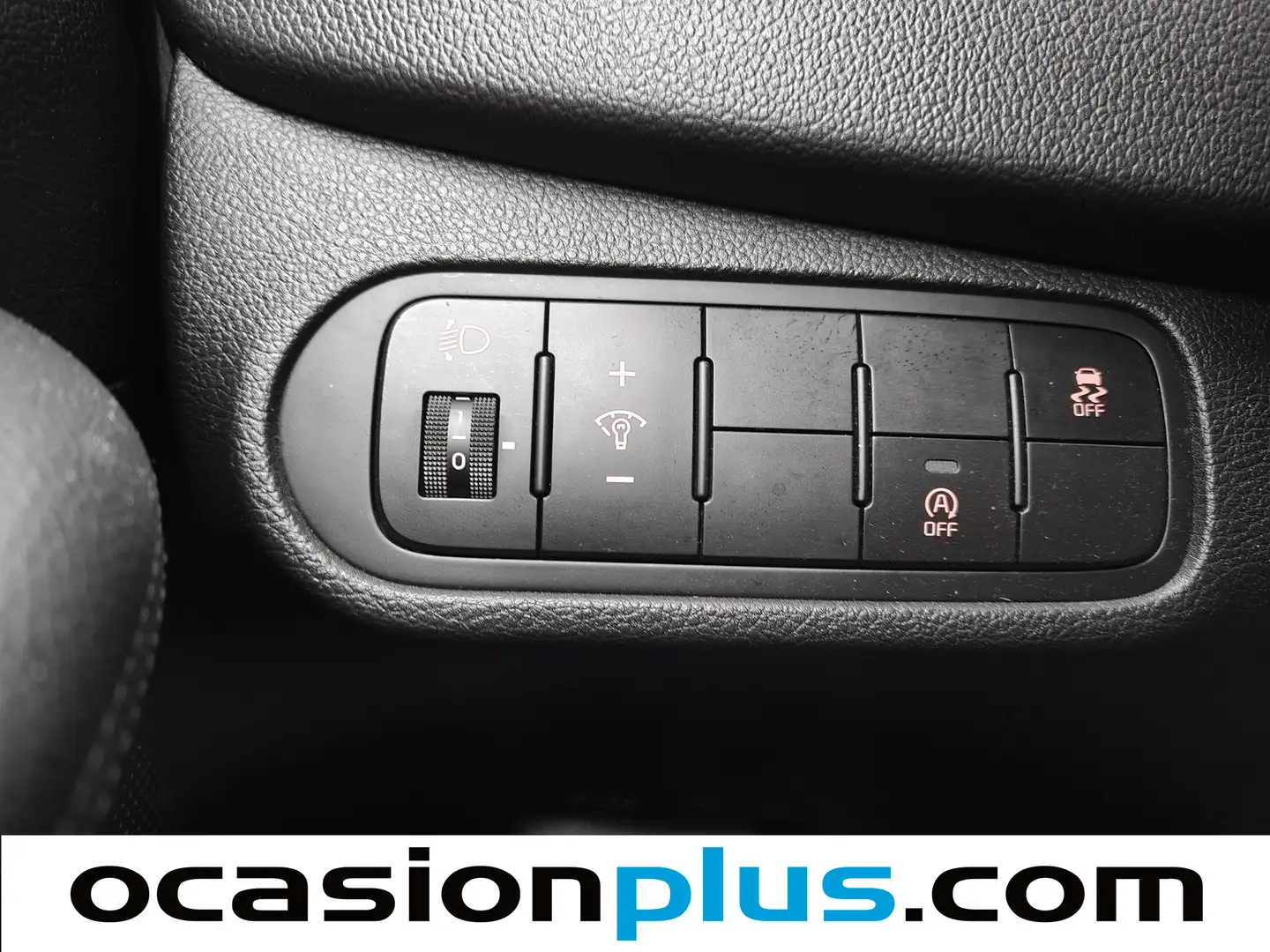 Foto KIA Carens Kia Carens 1.7 CRDi VGT Concept Eco-Dynam (115 CV) 7 Plazas