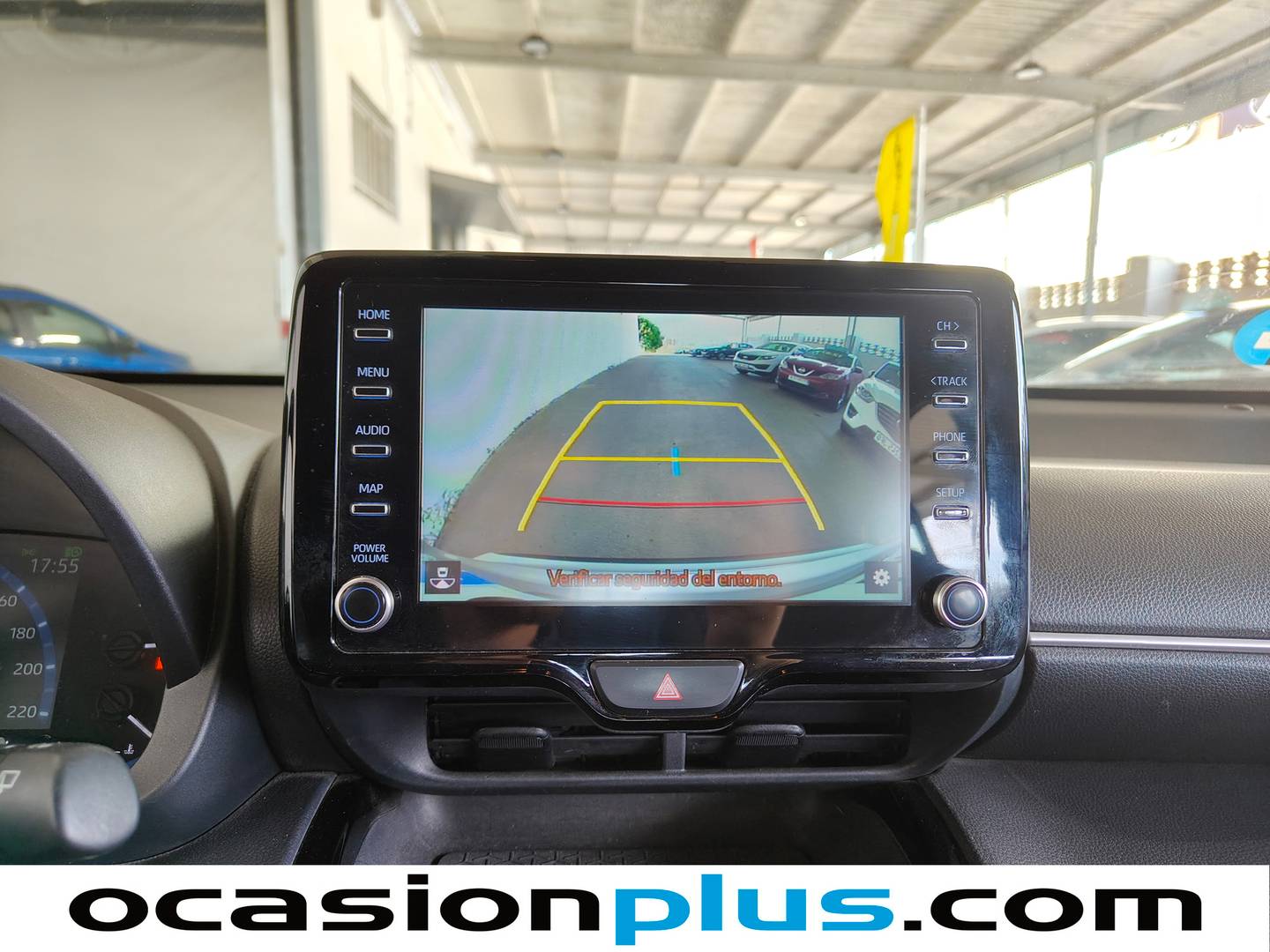 Extras y acabados del Toyota Yaris Cross Toyota Yaris Cross 120H Active Tech (116 CV)