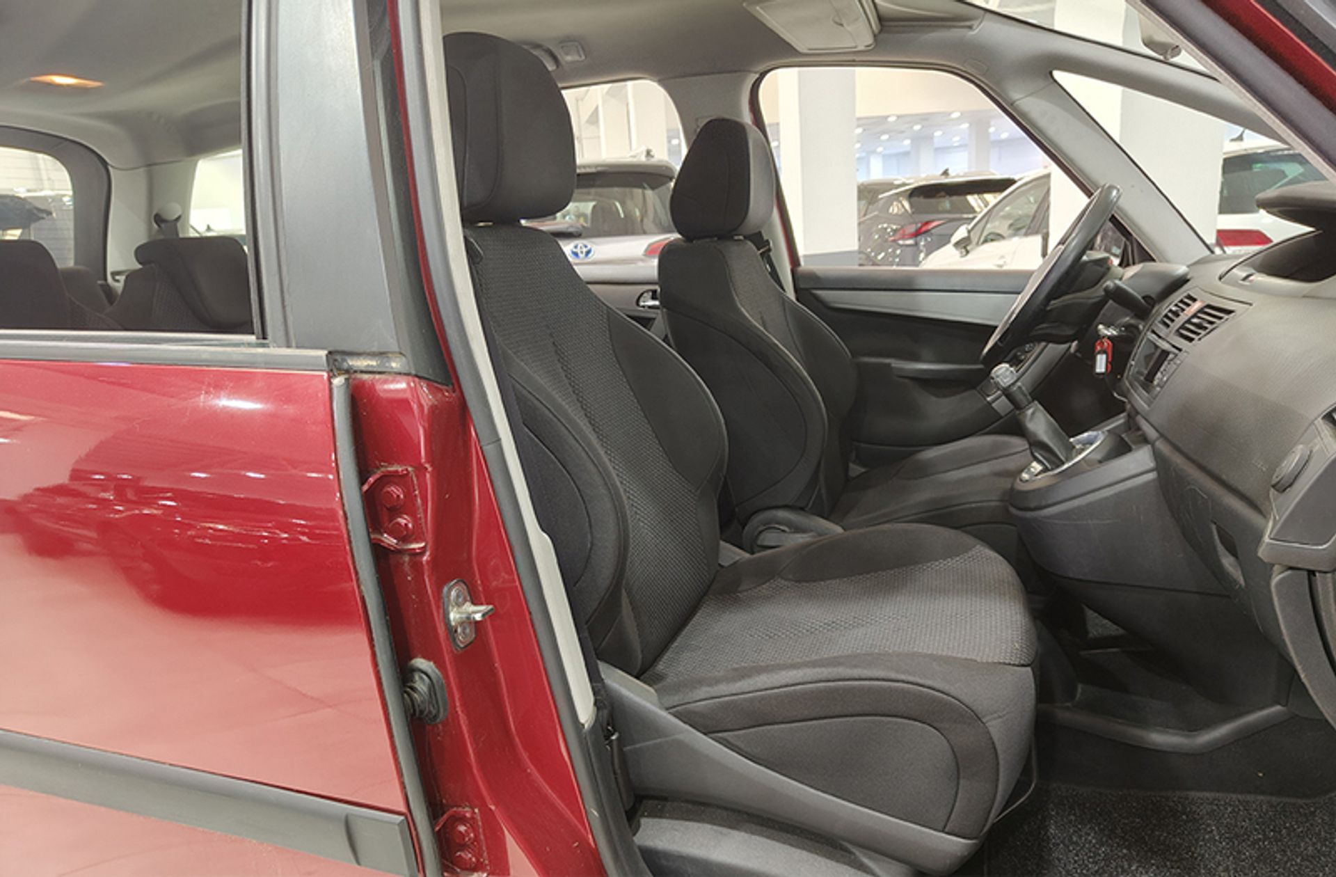 Citroën C4 Picasso 1.6 VTi Business 7 plazas - foto 16