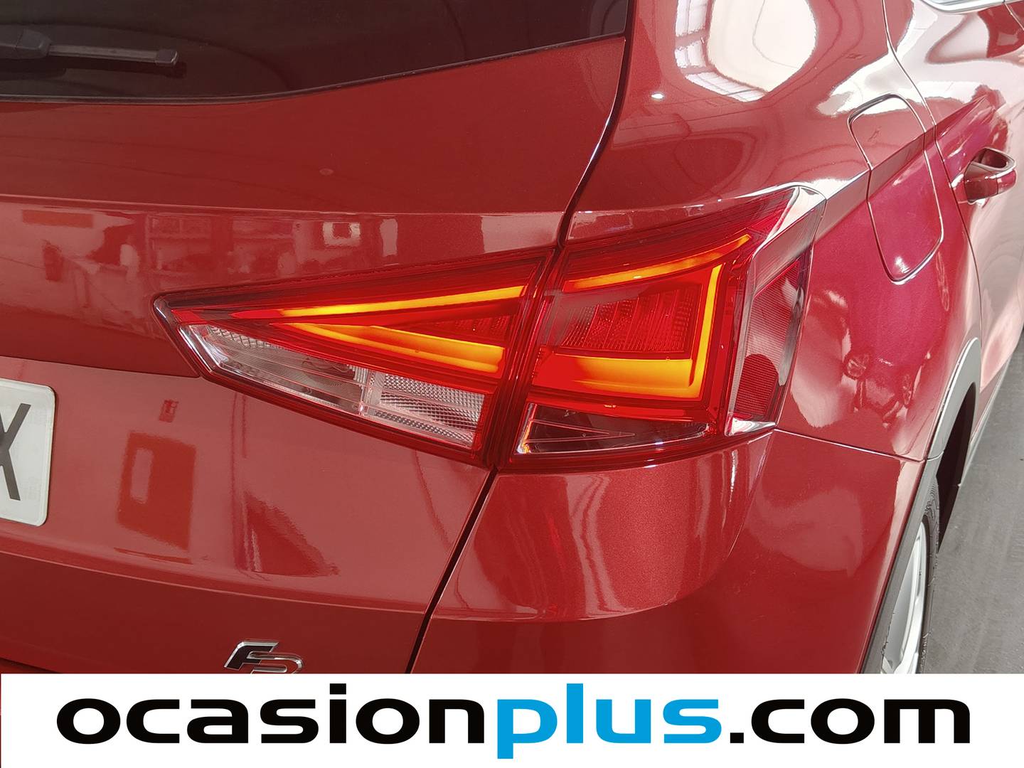 Foto Seat Arona SEAT Arona 1.0 TGI GNC FR Edition (90 CV)